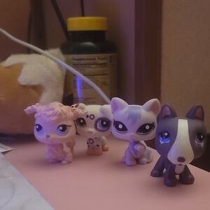 Littlest Pet Shop Pink & Purple Puppy Figure Set